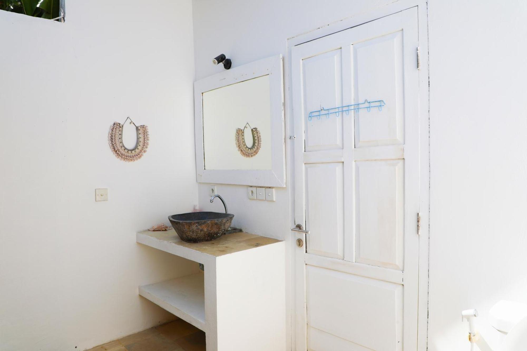Bingin Bienvenue Guest House Uluwatu Exterior foto